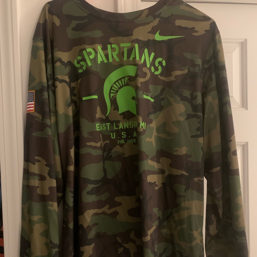 Nike Michigan state camo shirt